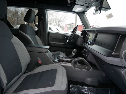 Certified 2022 Ford Bronco Big Bend image 8