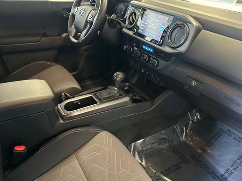 Certified 2023 Toyota Tacoma TRD Off-Road w/ Advanced Technology Package image 19