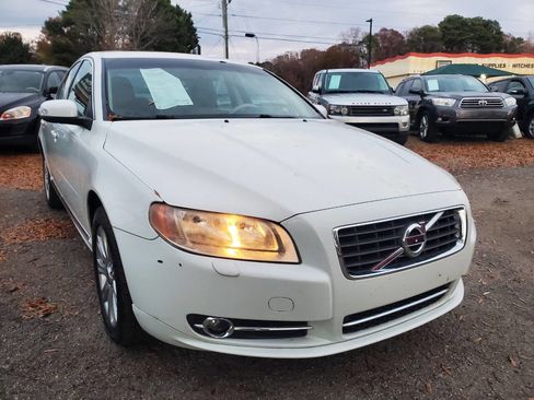 Used 2010 Volvo S80 3.2 image 1