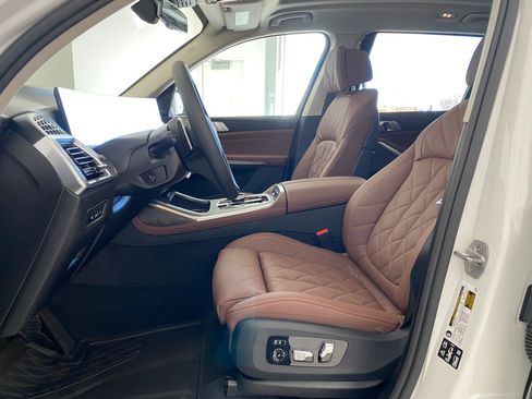 New 2026 BMW X7 xDrive40i image 5