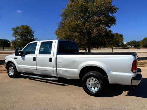 Used 2001 Ford F350 XLT image 8