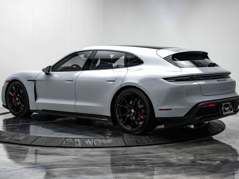 Used 2023 Porsche Taycan GTS w/ Premium Package image 8