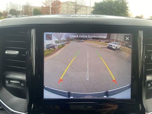 Used 2024 RAM 1500 Laramie image 27