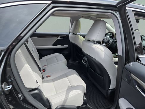 Certified 2022 Lexus RX 350L FWD w/ Premium Package image 14