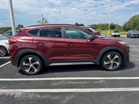 Used 2018 Hyundai Tucson Value FWD image 4