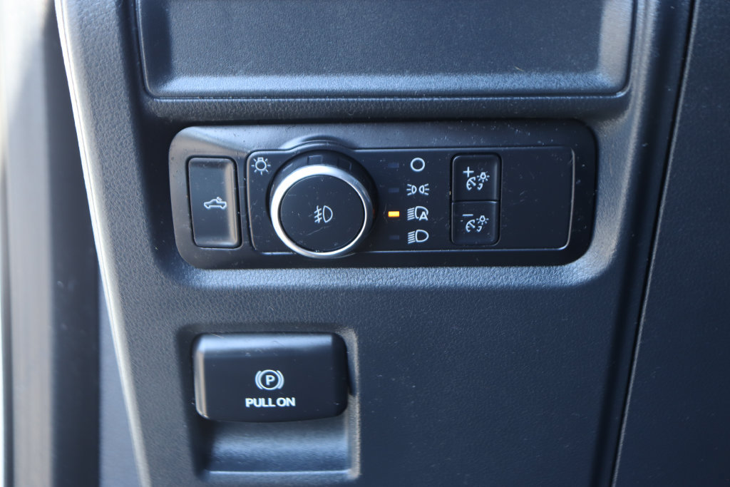 Used 2021 Ford F150 XL w/ STX Appearance Package RWD image 19