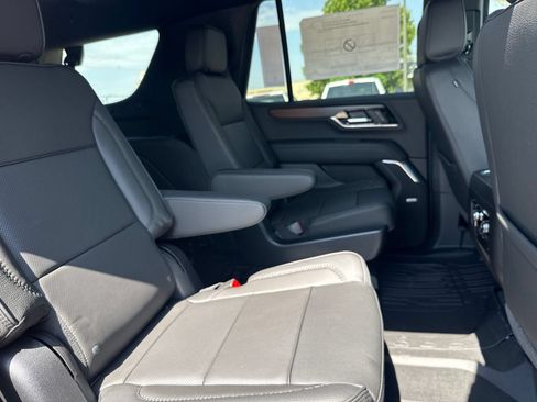 New 2026 GMC Yukon Denali w/ LPO, Floor Liner Package AWD/4WD image 25