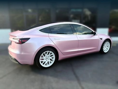 Used 2024 Tesla Model 3 Standard Range RWD image 5