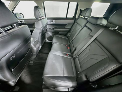 Used 2026 Hyundai Santa Fe SEL FWD image 27