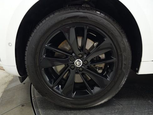 Used 2026 Jaguar F-PACE R-Dynamic S AWD/4WD image 14