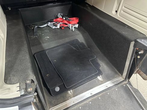 Used 2019 Dodge Grand Caravan SE image 29