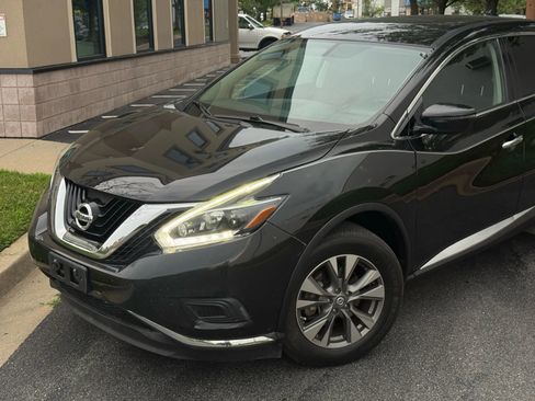 Used 2018 Nissan Murano S image 14