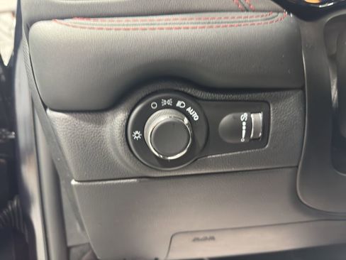 Used 2024 Dodge Durango GT image 22