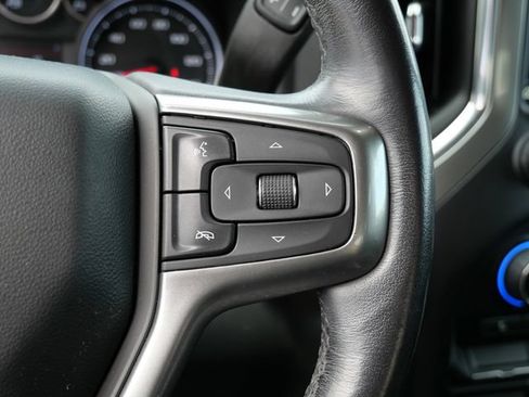 Used 2021 Chevrolet Silverado 1500 LT AWD/4WD image 25