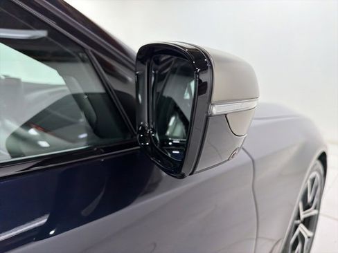 Certified 2023 BMW M550i xDrive w/ Executive Package image 26