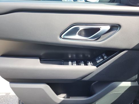 New 2026 Land Rover Range Rover Velar Dynamic SE image 24