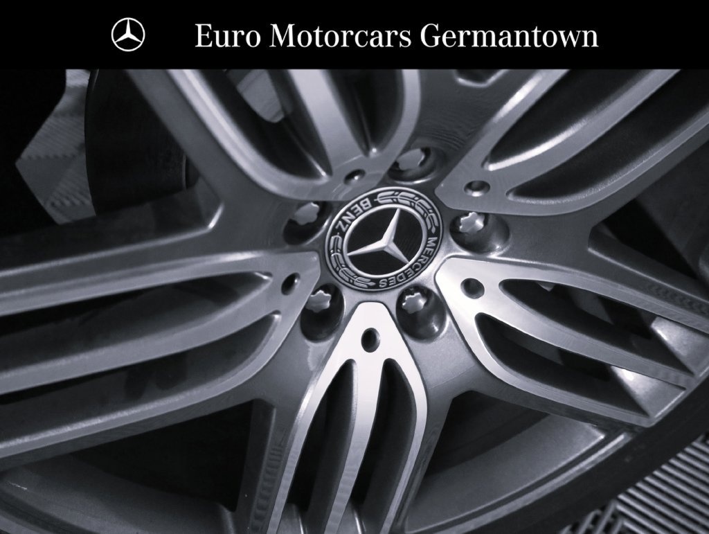 Used 2025 Mercedes-Benz GLS 450 4MATIC image 8