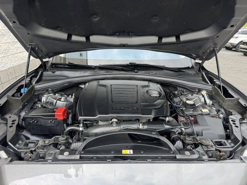 Used 2018 Jaguar F-PACE Premium AWD/4WD image 5
