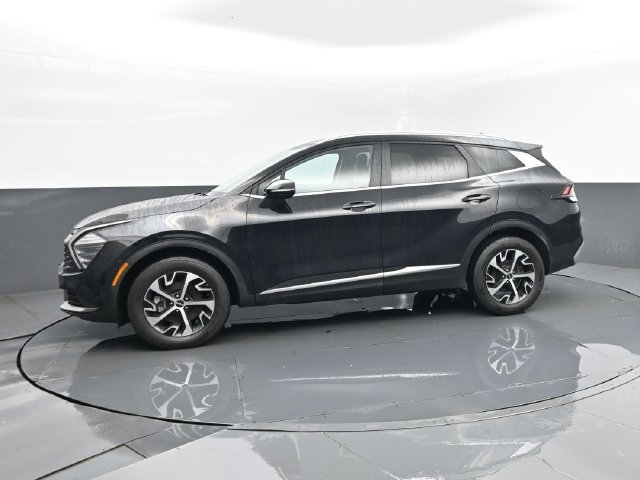 Used 2024 Kia Sportage EX AWD/4WD image 5