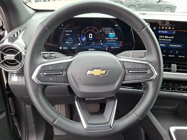 Used 2025 Chevrolet Equinox LT AWD/4WD image 15