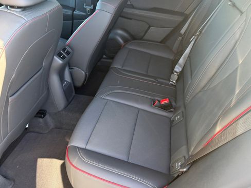 Used 2023 Buick Envision Essence w/ Sport Touring Package image 16