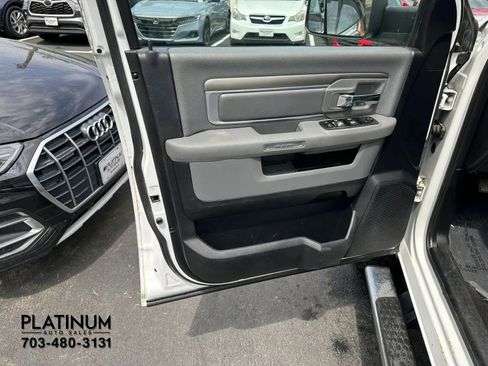 Used 2015 RAM 2500 Big Horn AWD/4WD image 18
