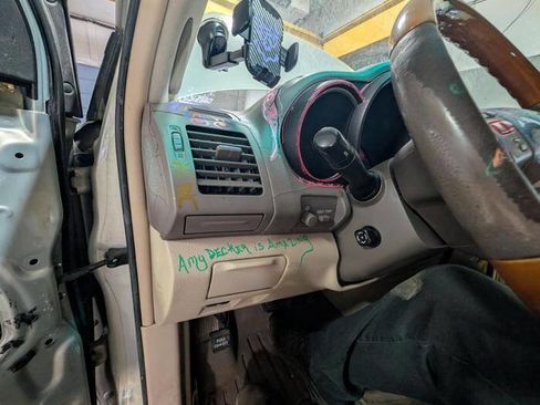 Used 2004 Lexus RX 330 FWD image 40