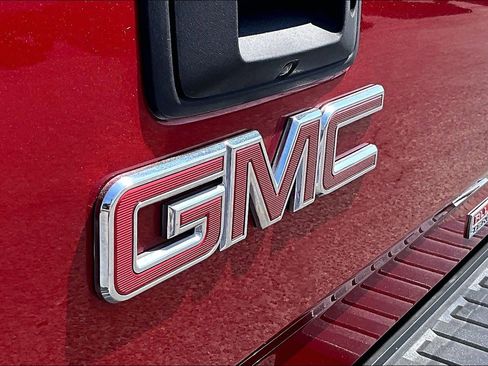 Used 2018 GMC Sierra 1500 SLT image 8