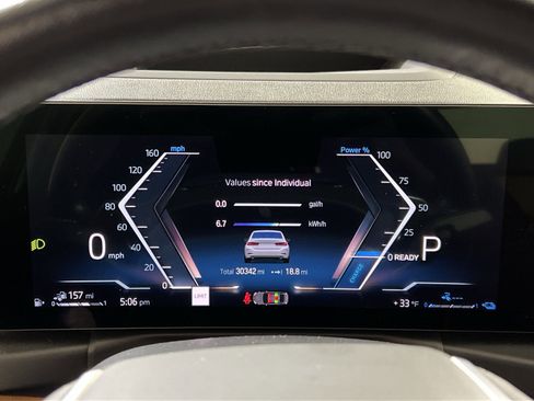 Used 2023 BMW 330e xDrive w/ Premium Package image 15