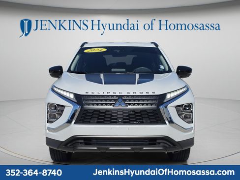 Used 2024 Mitsubishi Eclipse Cross AWD image 11