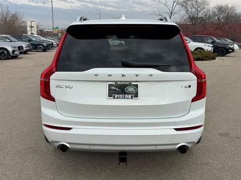 Used 2018 Volvo XC90 T5 Momentum w/ Convenience Package image 3