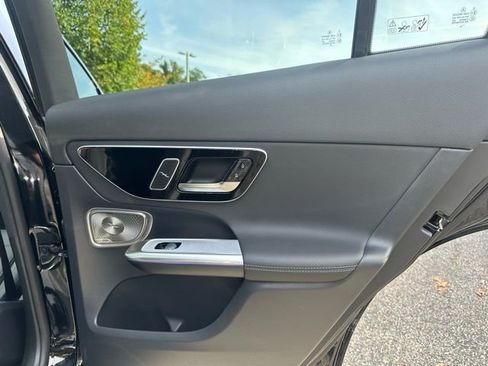 Used 2026 Mercedes-Benz GLC 350e GLC 350e image 20