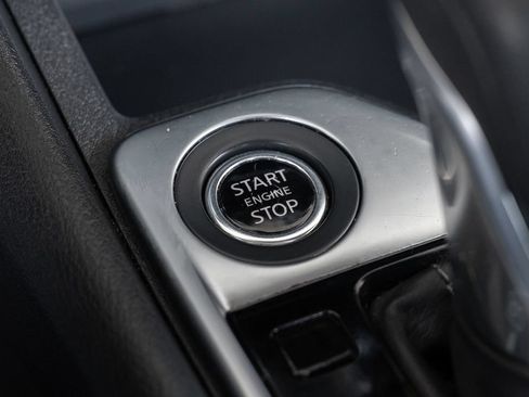 Used 2024 Nissan Sentra SV FWD image 27