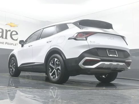 Used 2025 Kia Sportage EX image 5