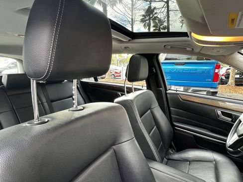 Used 2014 Mercedes-Benz E 350 4MATIC Wagon image 47