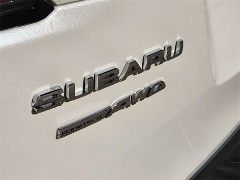 Used 2025 Subaru Outback Touring image 11