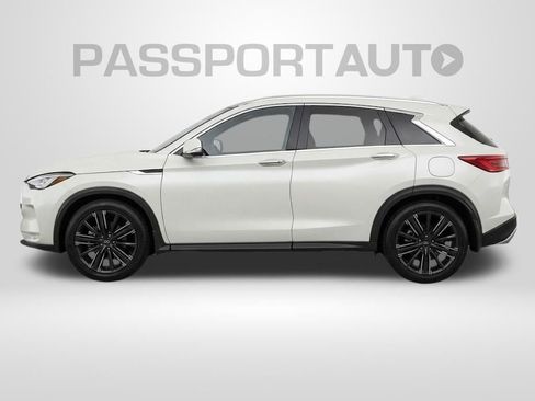 Used 2022 INFINITI QX50 Luxe w/ Appearance Package image 2