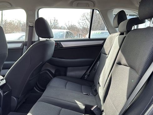 Used 2019 Subaru Outback 2.5i image 23