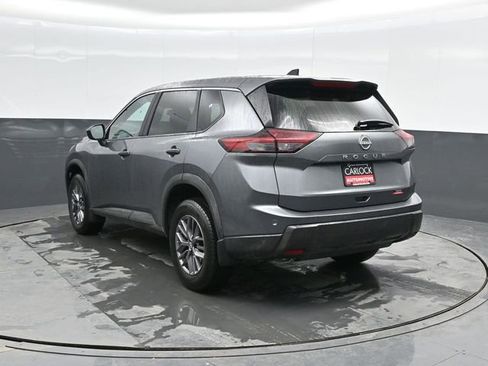 New 2026 Nissan Rogue S image 9