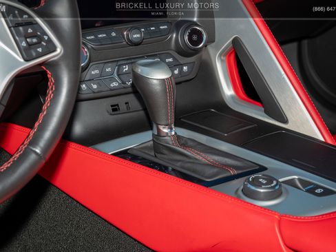 Used 2014 Chevrolet Corvette Stingray Convertible w/ 3LT Preferred Equipment Group image 21