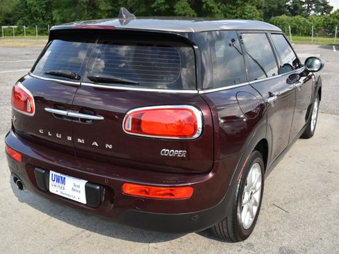 Used 2017 MINI Cooper Clubman FWD image 6