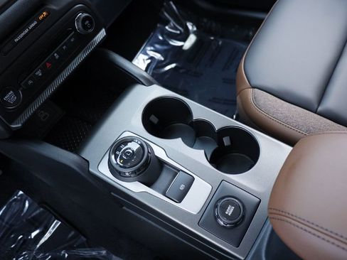 Certified 2026 Ford Bronco Sport Outer Banks w/ Outer Banks Tech Package+ AWD/4WD image 12