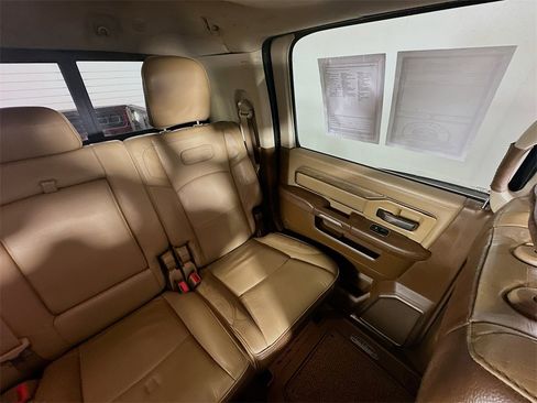 Used 2020 RAM 3500 Limited image 14