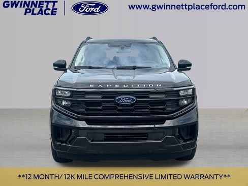Certified 2025 Ford Expedition Active RWD image 2
