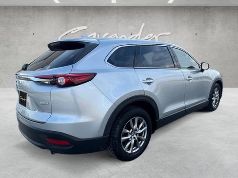 Used 2018 MAZDA CX-9 Touring image 16