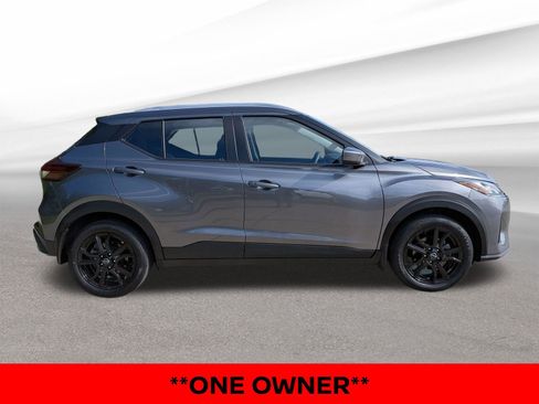 Certified 2023 Nissan Kicks SV FWD image 5