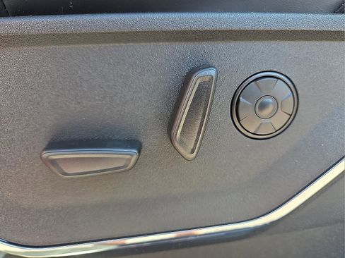 New 2026 Ford F250 Platinum AWD/4WD image 16