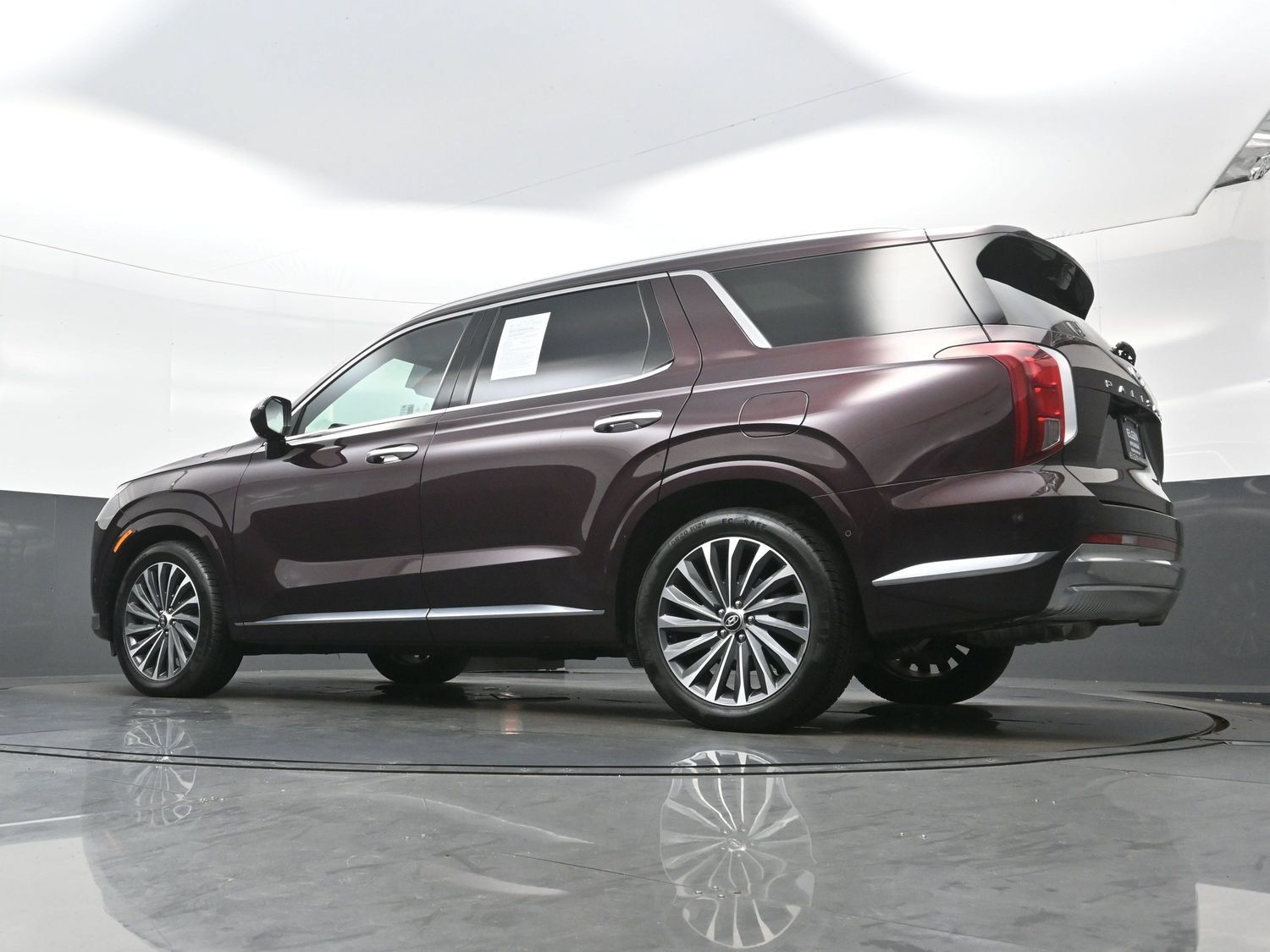 Certified 2024 Hyundai Palisade Calligraphy AWD/4WD image 31