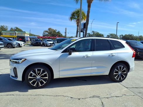 Certified 2023 Volvo XC60 B5 Plus image 4