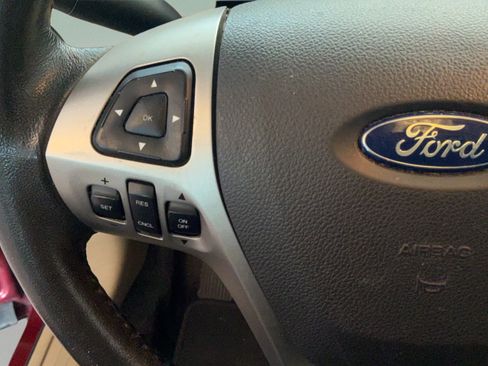 Used 2016 Ford Taurus SEL w/ Equipment Group 201A FWD image 20